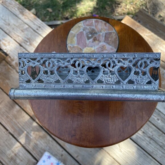 Vintage Square Embossed Napkin Holder, Hearts & Ribbons - Picture 6 of 6
